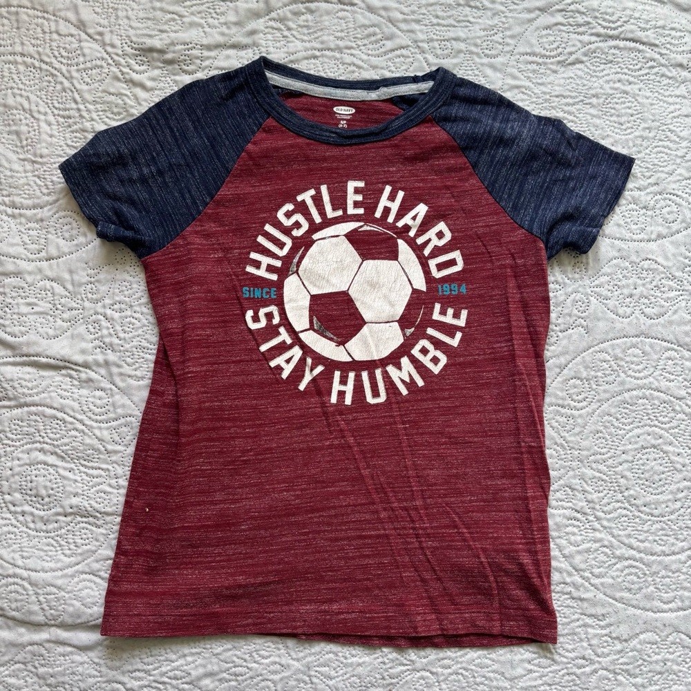 Old Navy Boys T-Shirt Bundle - Picture 5 of 5